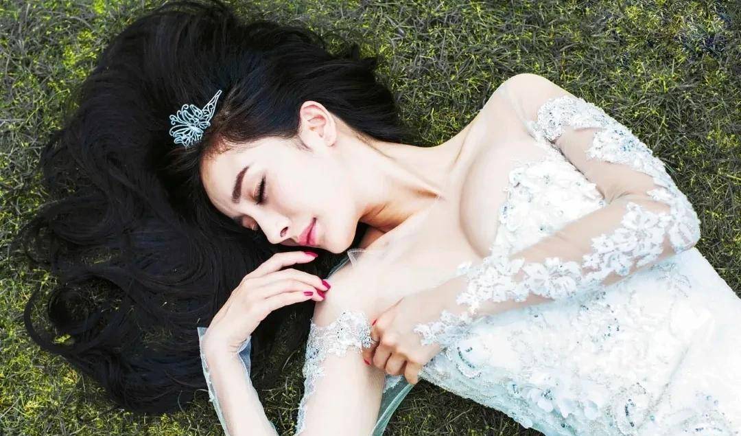 分享图片，图片欣赏：杨幂