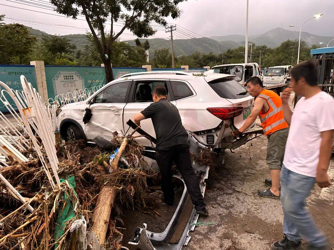 暴雨成灾，这家险企这样撑起“平安伞”