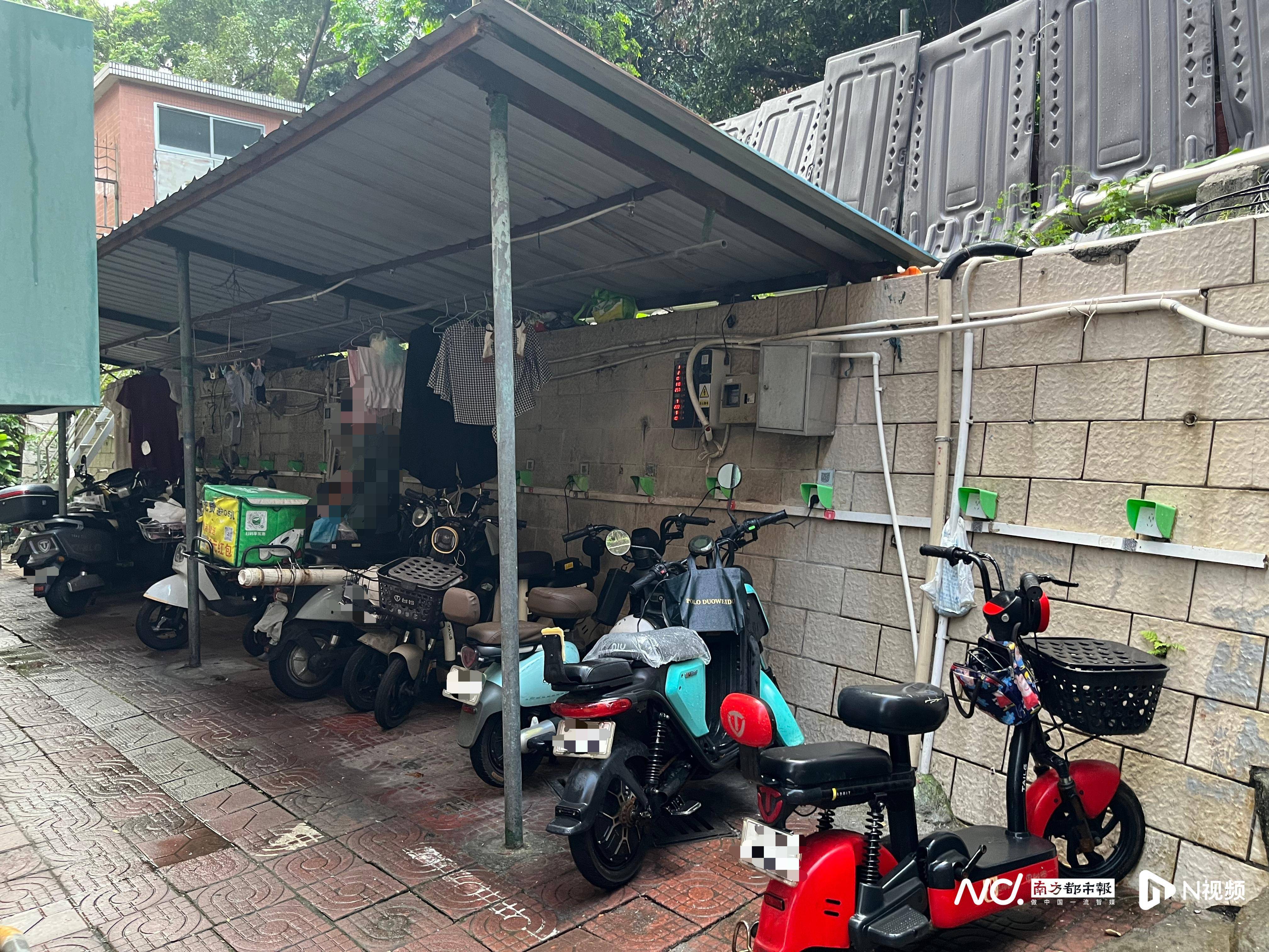 深圳一小区电动车管理引担忧,部门责令整改后,记者实探