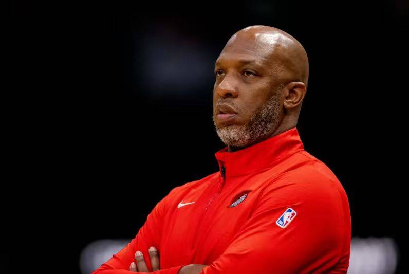 比卢普斯被当作招牌人物引诱玩家 开拓者已安排临时主帅