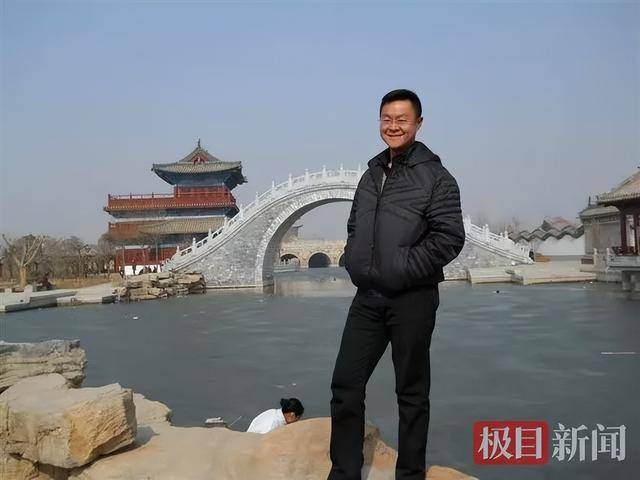 痛心!王波在武汉不幸去世,年仅43岁