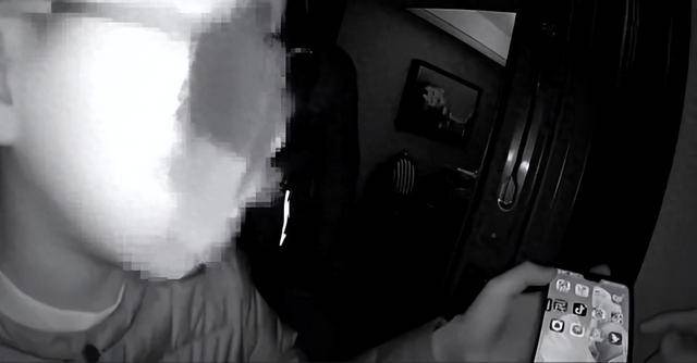 就差一步,杭州9岁男孩“送”光外公外婆上百万元养老金!“短短几分钟,钱跟流水一样被转走……”