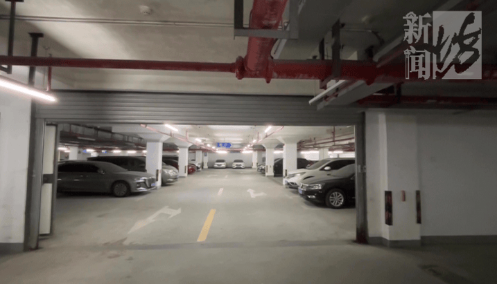 上海一小区车库出现蒙面人,“完美躲过”45个监控探头…...警方提醒